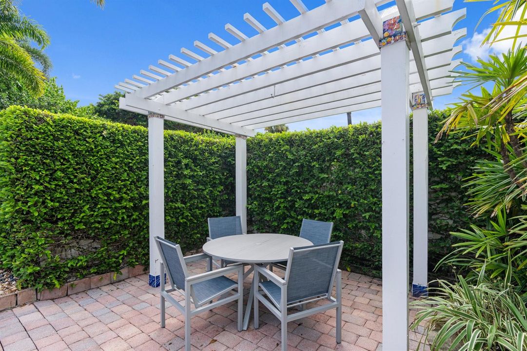 Pergola