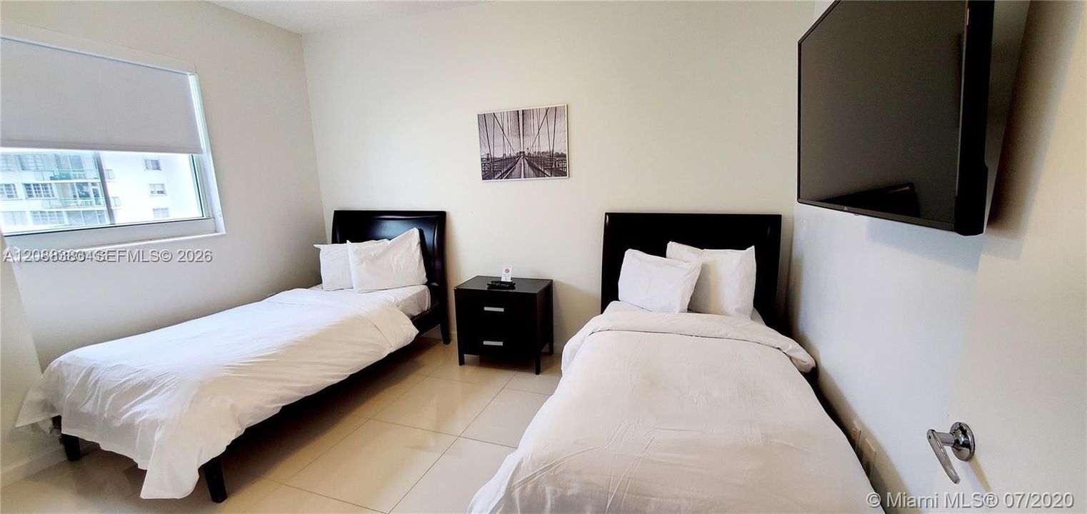 В аренду: $3,600 (2 спален, 2 ванн, 950 Квадратных фут)
