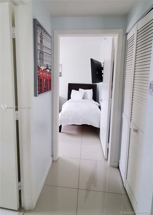 В аренду: $3,600 (2 спален, 2 ванн, 950 Квадратных фут)