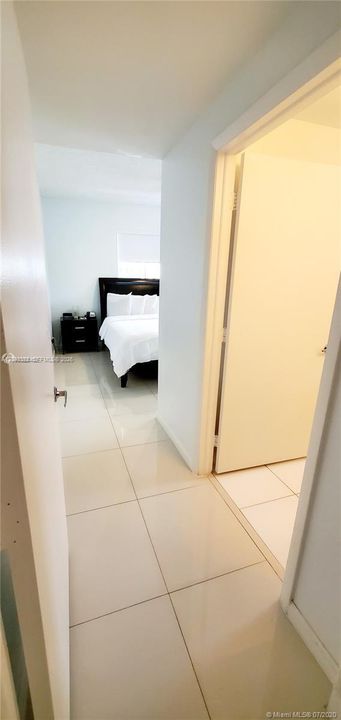 В аренду: $3,600 (2 спален, 2 ванн, 950 Квадратных фут)
