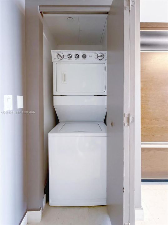 В аренду: $3,550 (1 спален, 1 ванн, 597 Квадратных фут)