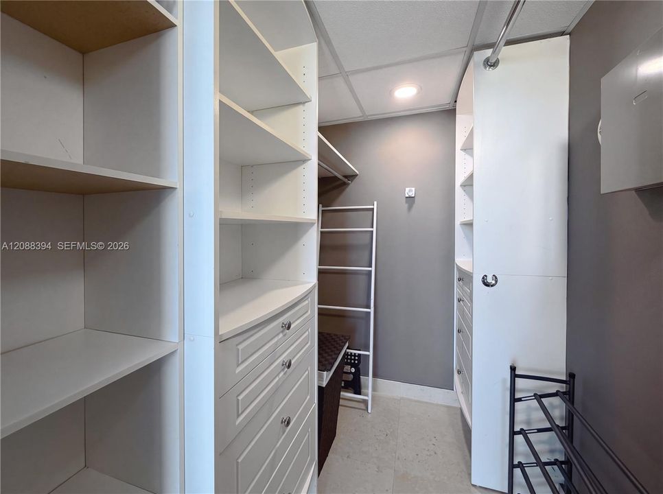 В аренду: $3,550 (1 спален, 1 ванн, 597 Квадратных фут)