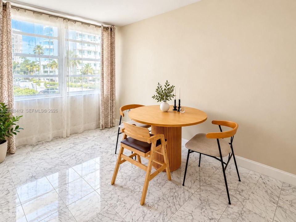 En Venta: $249,000 (2 camas, 2 baños, 1035 Pies cuadrados)