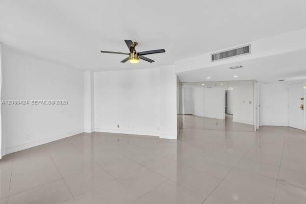 ACTUAL SETTING - LARGE AND SPACIOUS