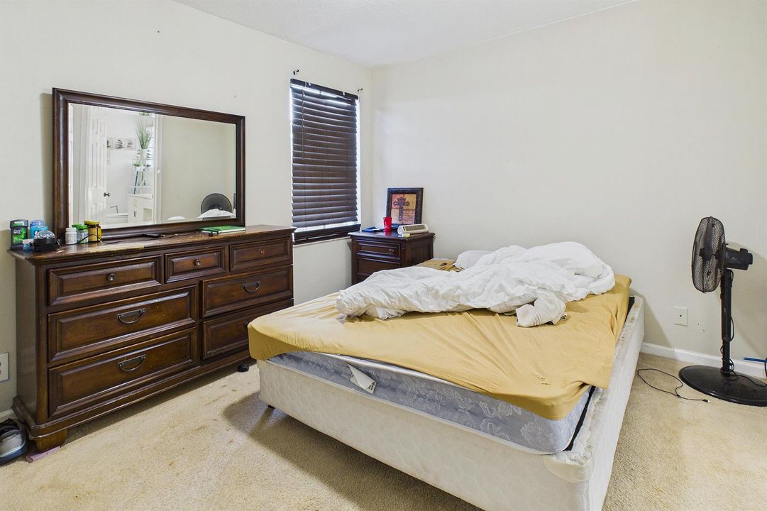 CAM06286G6-PR0039-STILL024