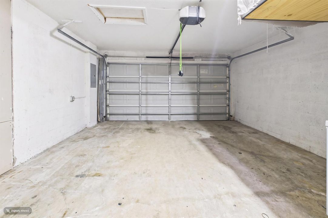 CAM06286G6-PR0039-STILL042-001