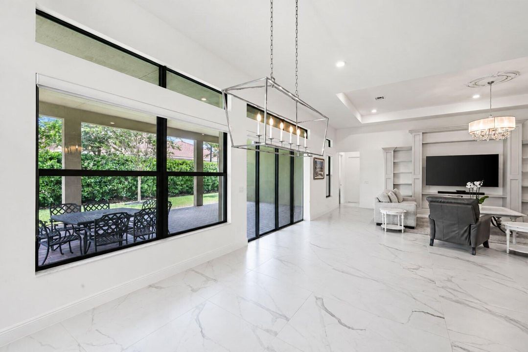 Informal Dining / Greatroom