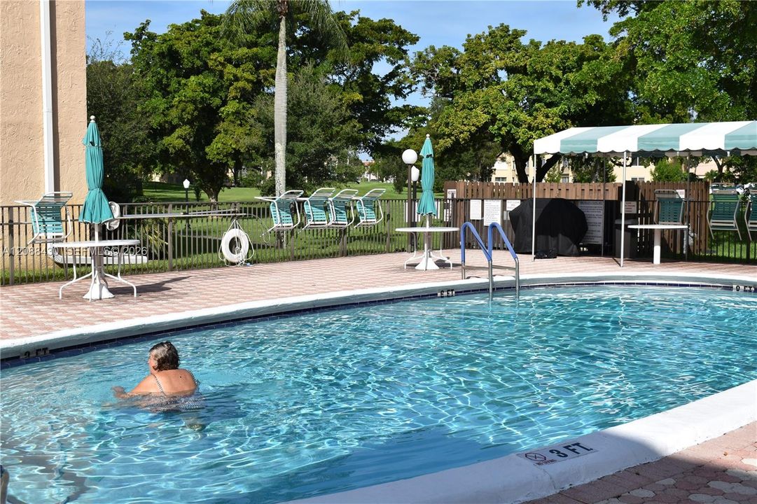 For Sale: $84,000 (1 beds, 1 baths, 750 Square Feet)