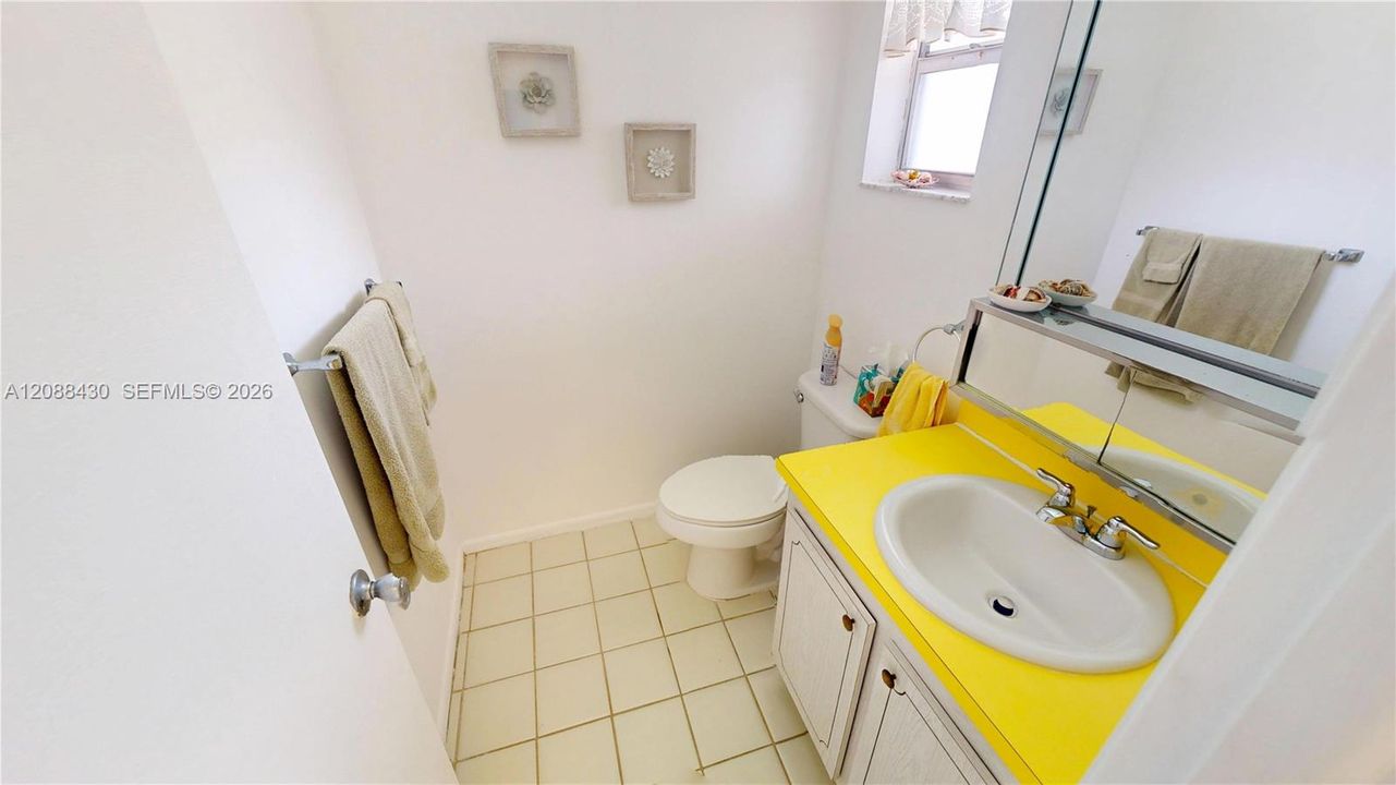 For Sale: $84,000 (1 beds, 1 baths, 750 Square Feet)