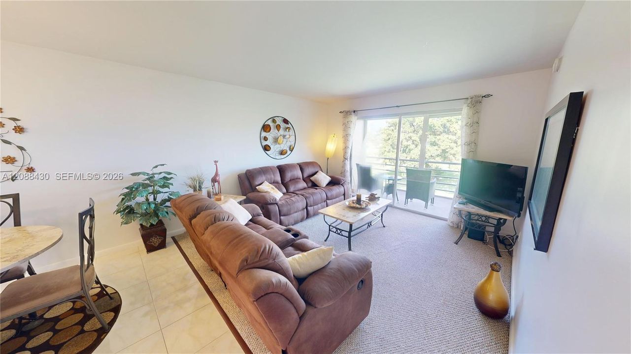 For Sale: $84,000 (1 beds, 1 baths, 750 Square Feet)