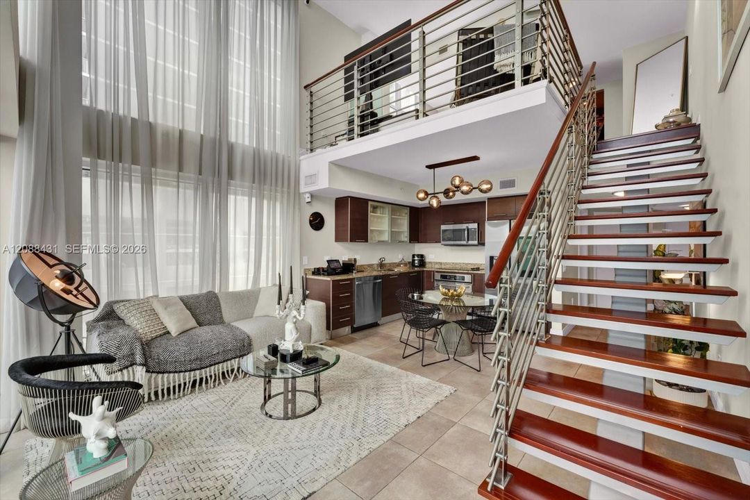 На продажу: $699,000 (2 спален, 2 ванн, 1267 Квадратных фут)