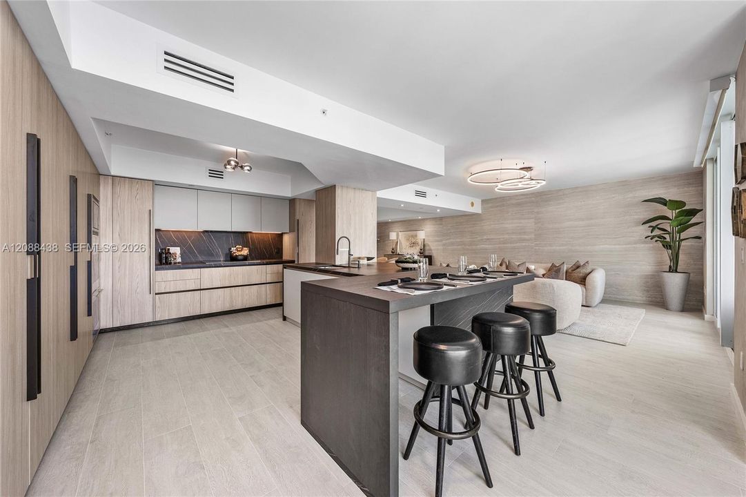 For Sale: $3,888,888 (3 beds, 3 baths, 3073 Square Feet)