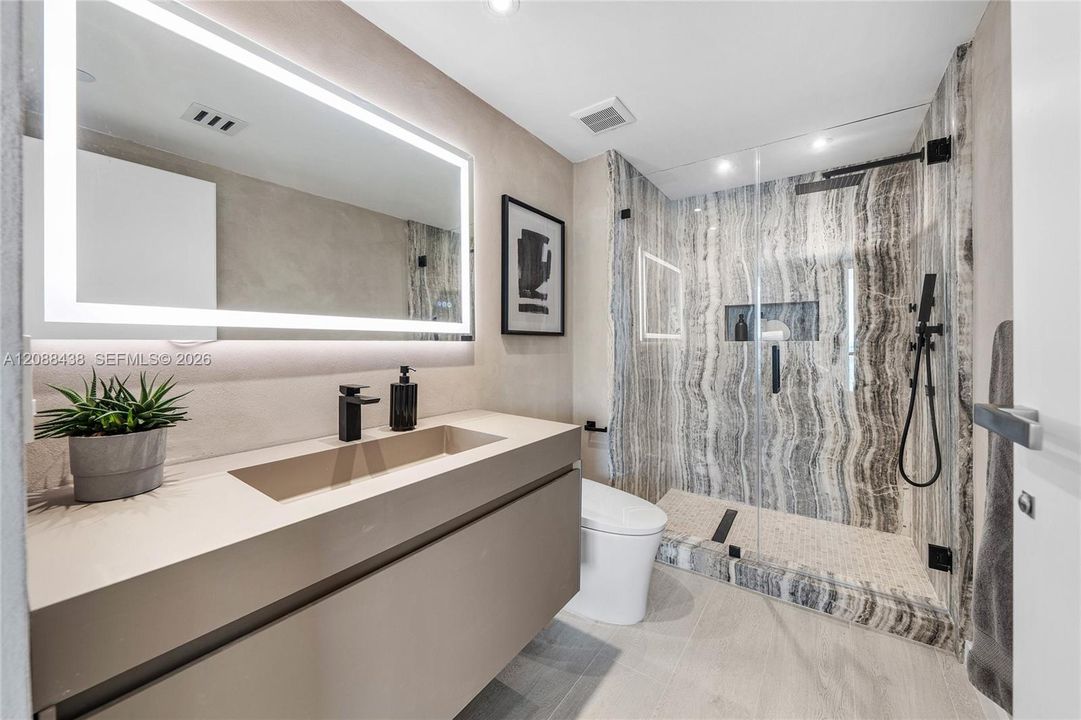 For Sale: $3,888,888 (3 beds, 3 baths, 3073 Square Feet)