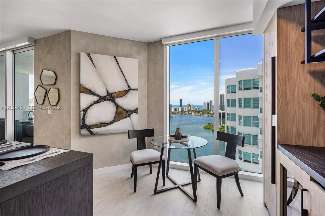 For Sale: $3,888,888 (3 beds, 3 baths, 3073 Square Feet)