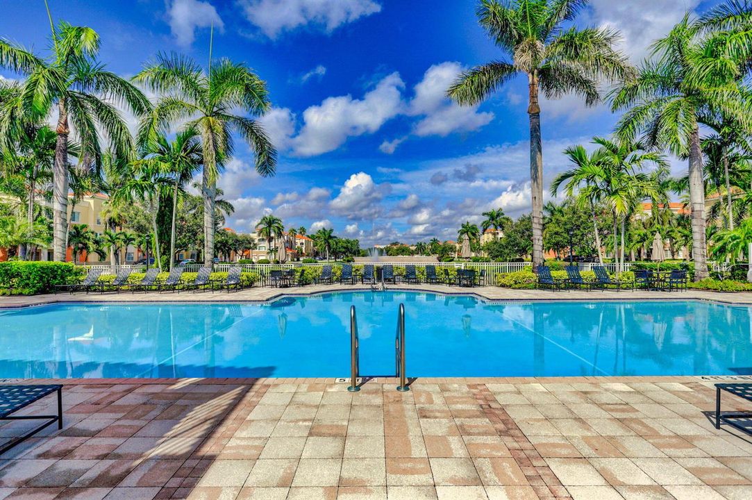 Legacy Place Condo
