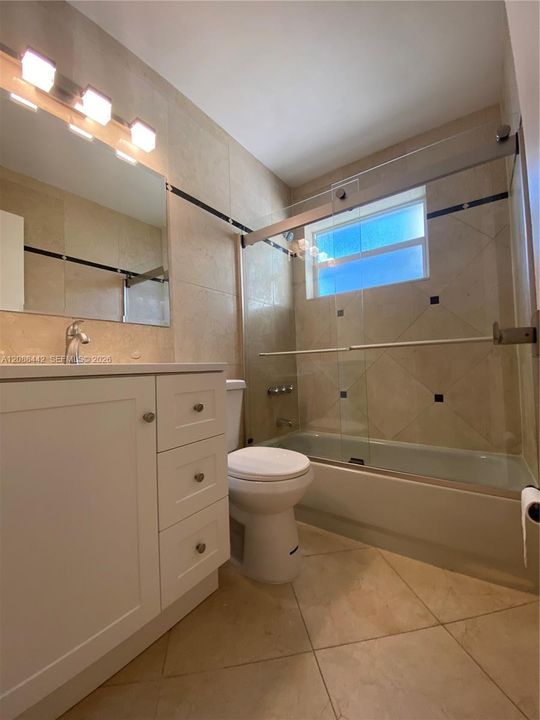 В аренду: $2,900 (3 спален, 2 ванн, 1350 Квадратных фут)