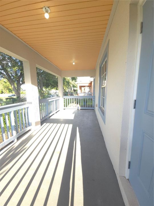For Rent: $2,650 (3 beds, 2 baths, 1356 Square Feet)