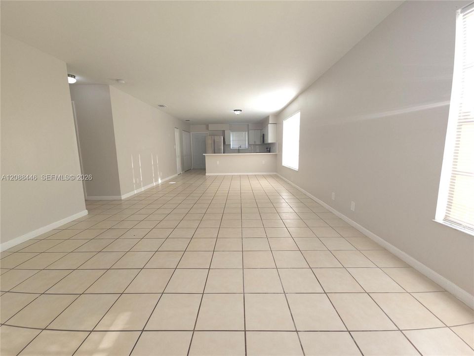 For Rent: $2,650 (3 beds, 2 baths, 1356 Square Feet)