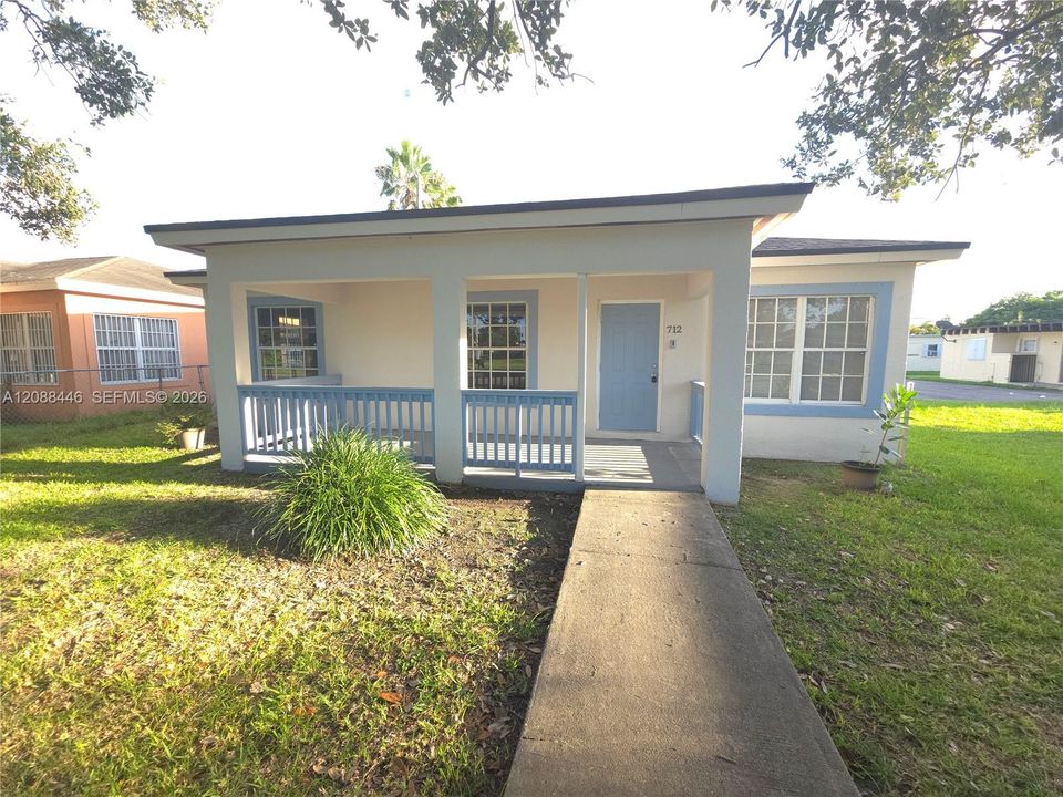 For Rent: $2,650 (3 beds, 2 baths, 1356 Square Feet)