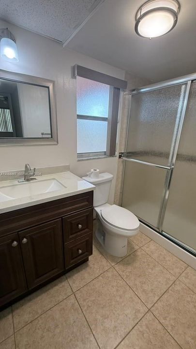 На продажу: $73,000 (1 спален, 1 ванн, 640 Квадратных фут)