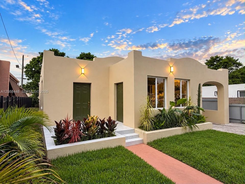 En Venta: $599,900 (3 camas, 3 baños, 1092 Pies cuadrados)