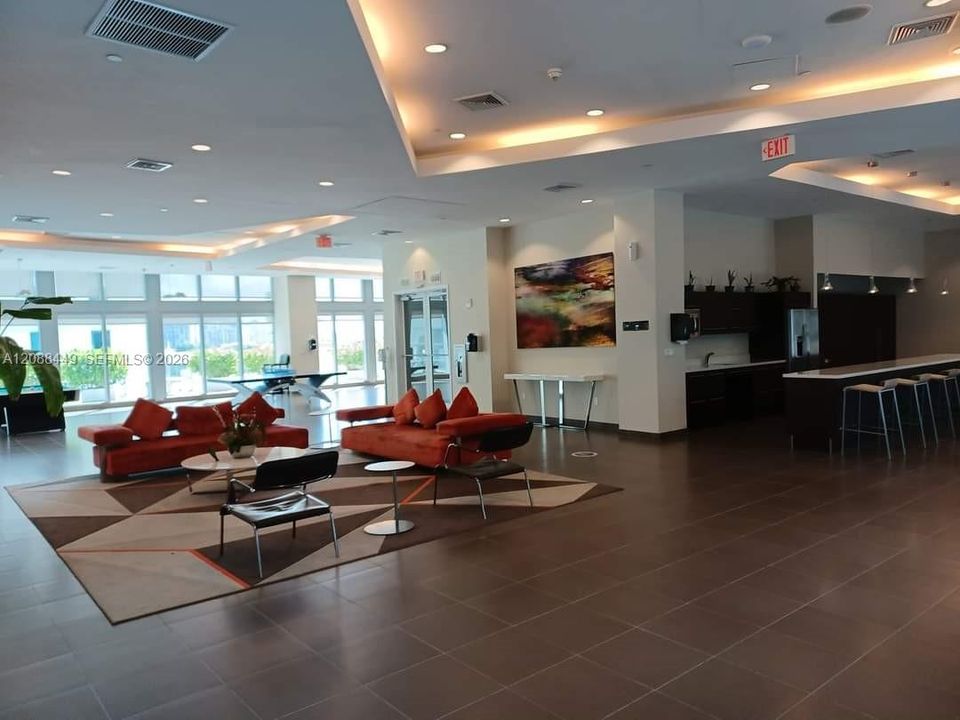 For Rent: $4,000 (2 beds, 2 baths, 1174 Square Feet)