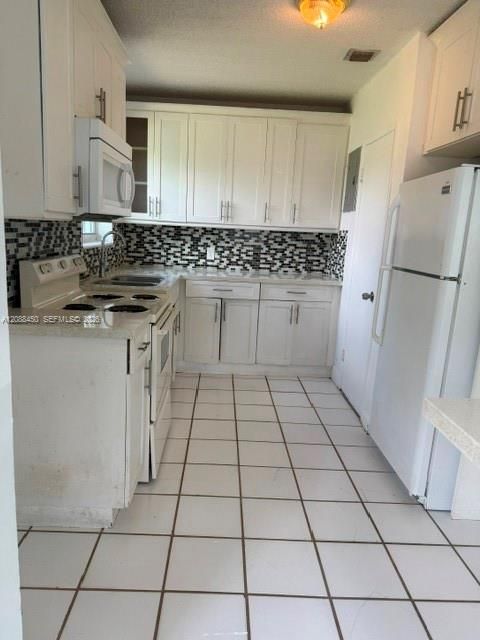 В аренду: $2,250 (3 спален, 1 ванн, 0 Квадратных фут)