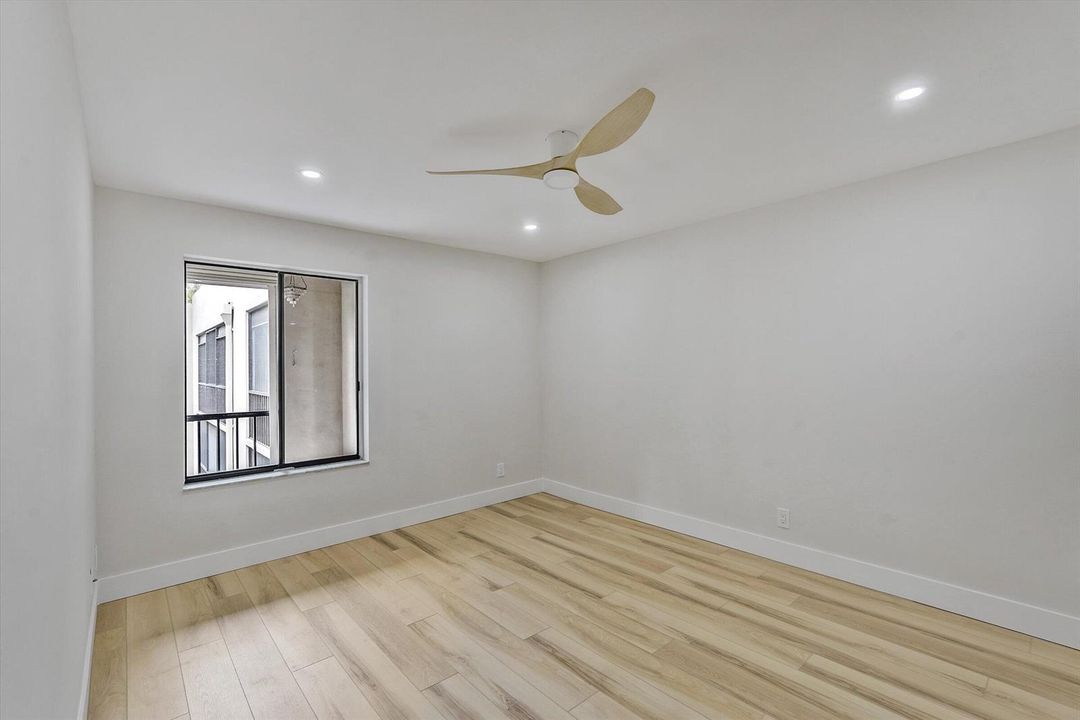15-5220 Las Verdes Circle Unit 321-15