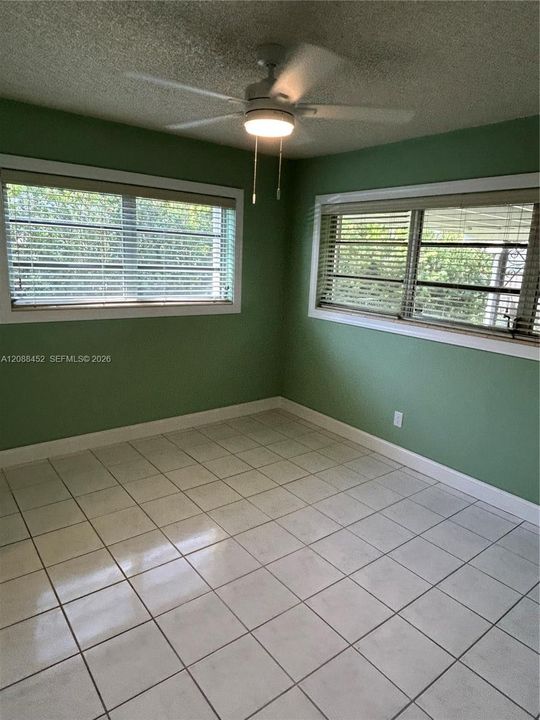 For Rent: $3,500 (3 beds, 2 baths, 1666 Square Feet)