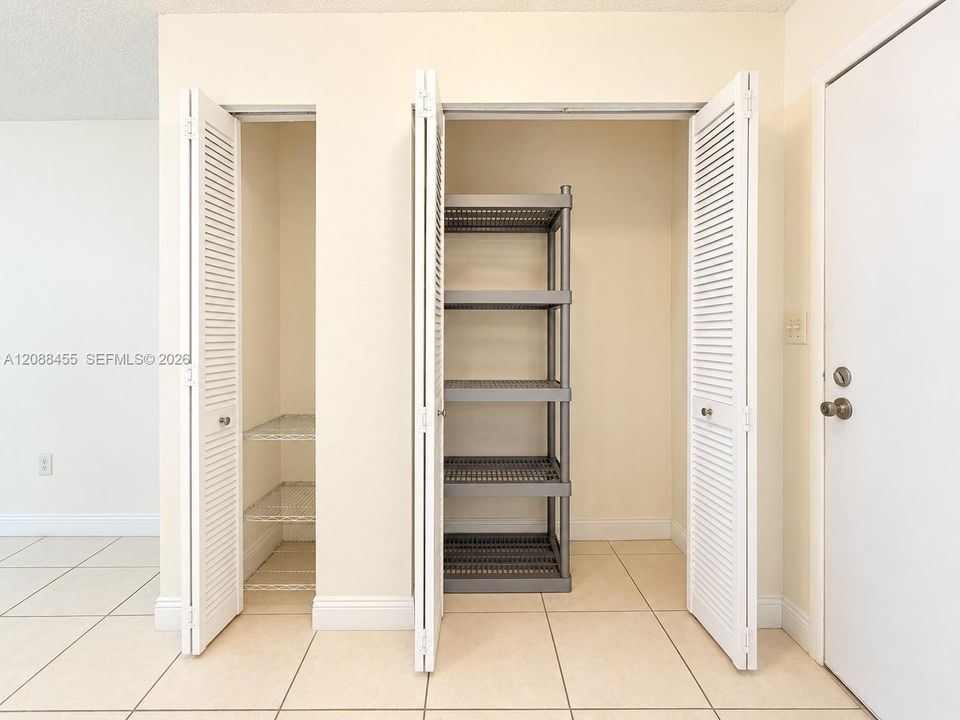 For Rent: $1,650 (1 beds, 1 baths, 673 Square Feet)