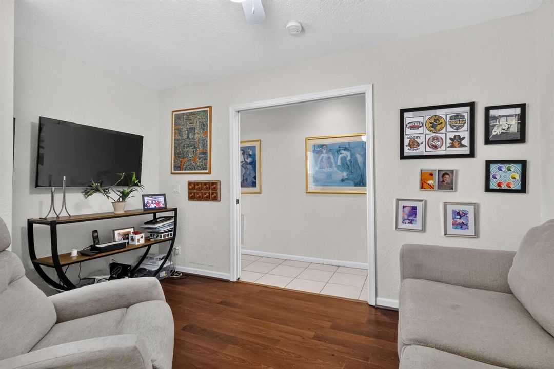 3rd Bedroom/den