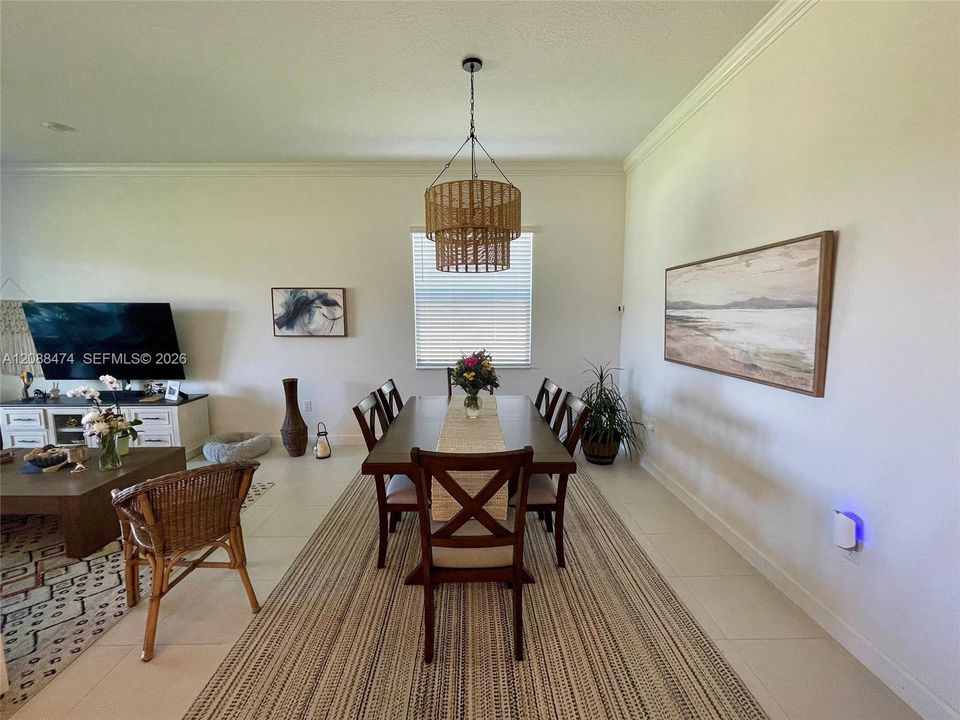 En Renta: $3,600 (3 camas, 3 baños, 2032 Pies cuadrados)