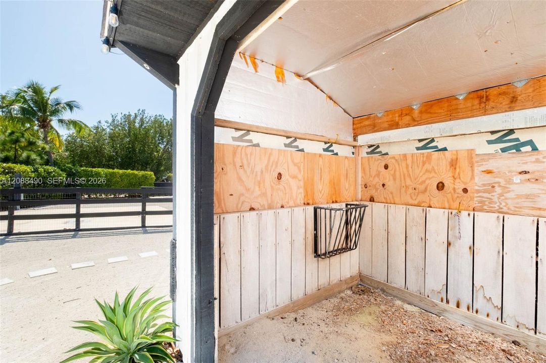 En Venta: $2,550,000 (4 camas, 3 baños, 4446 Pies cuadrados)