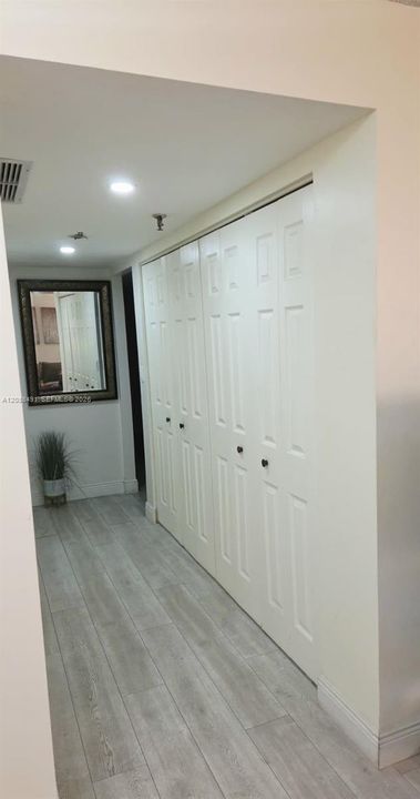 En Venta: $108,000 (2 camas, 2 baños, 952 Pies cuadrados)