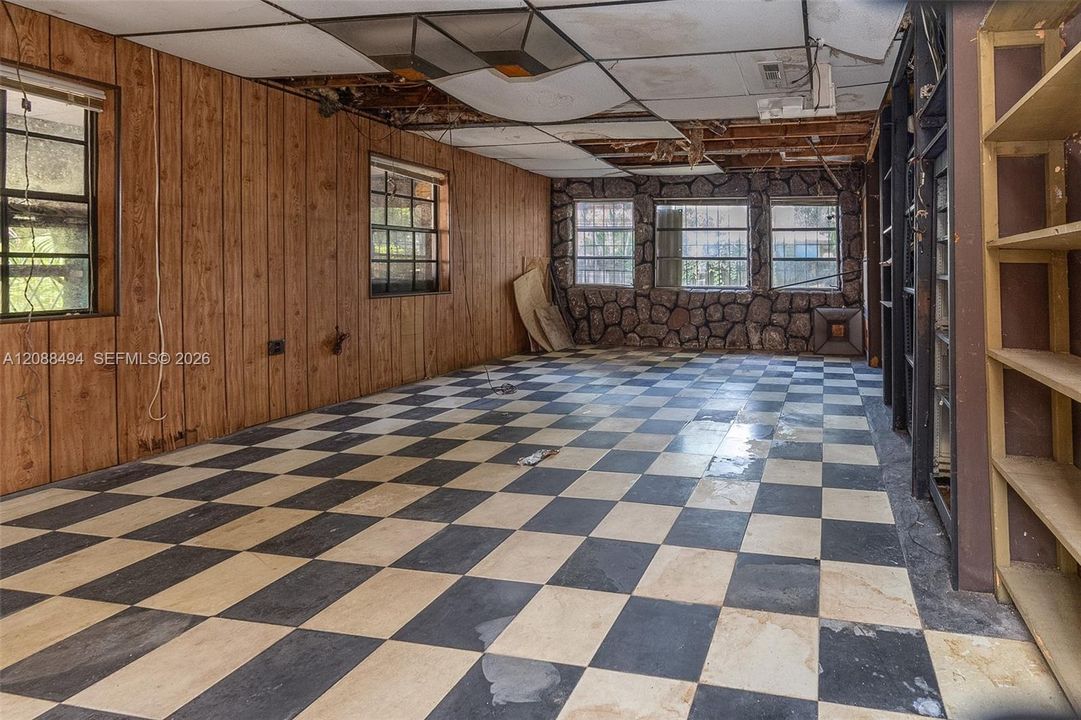 En Venta: $499,990 (3 camas, 1 baños, 1950 Pies cuadrados)