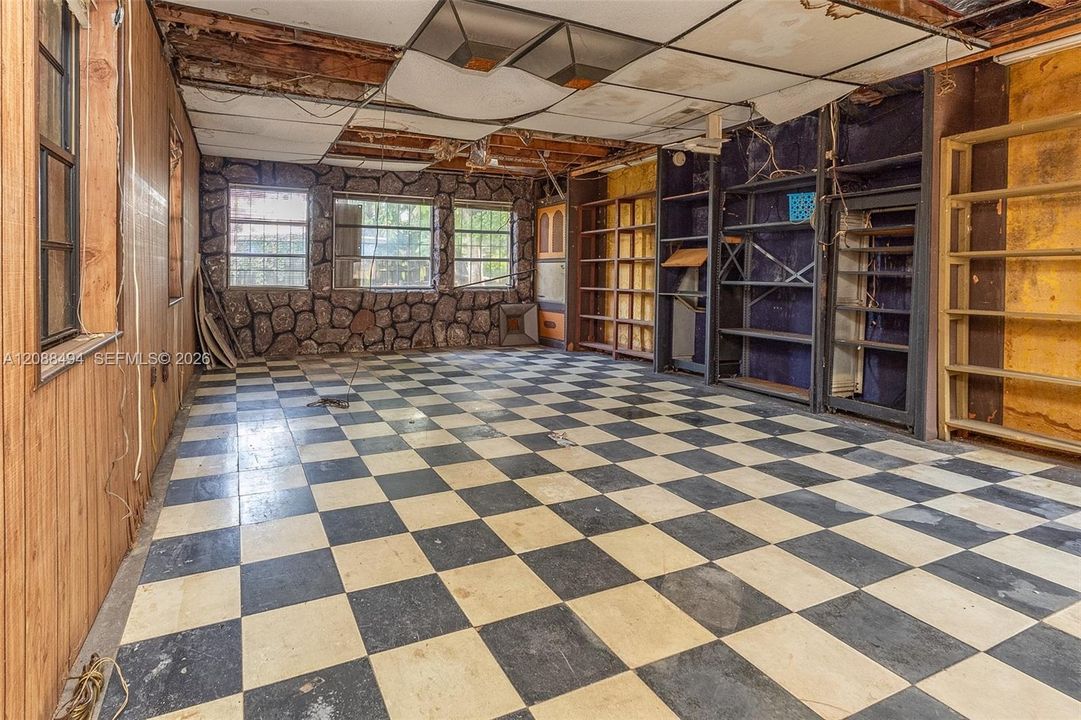 En Venta: $499,990 (3 camas, 1 baños, 1950 Pies cuadrados)