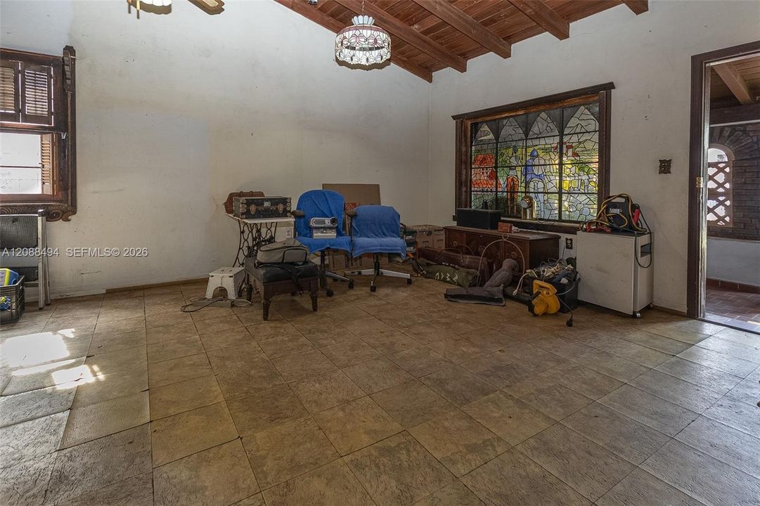 En Venta: $499,990 (3 camas, 1 baños, 1950 Pies cuadrados)