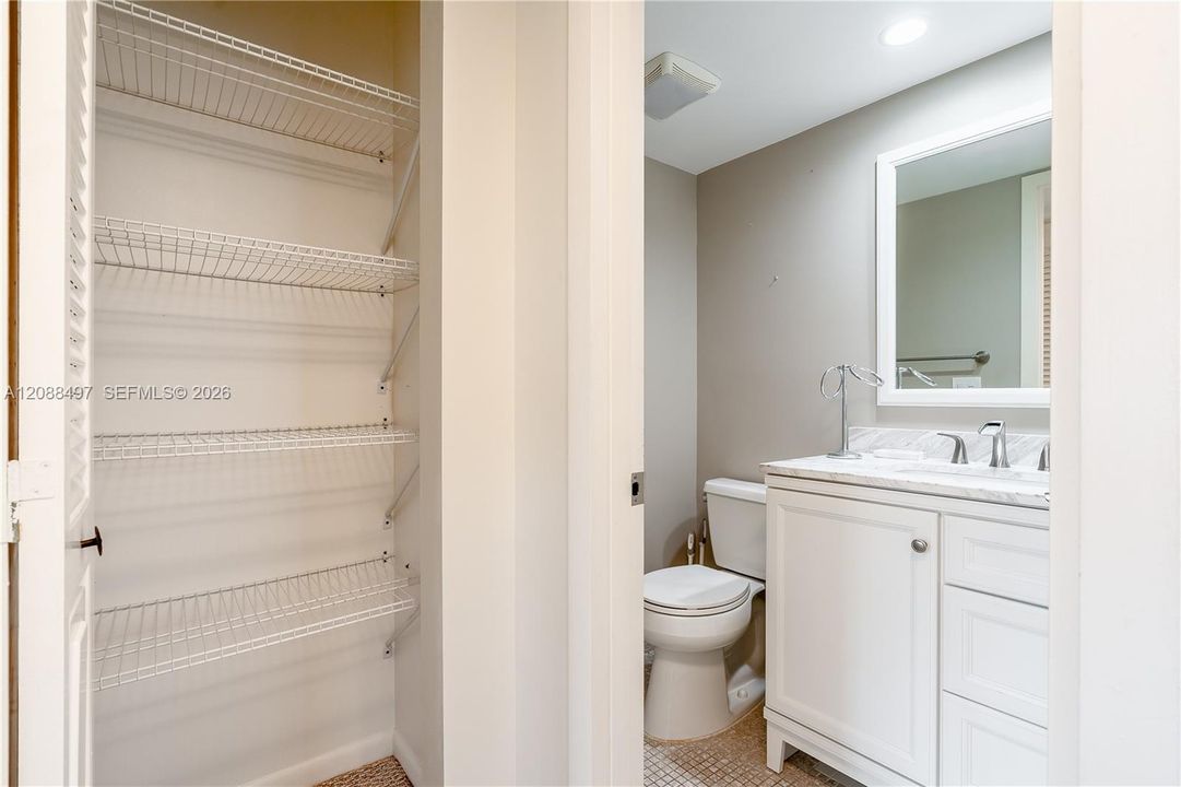 En Venta: $145,000 (2 camas, 1 baños, 819 Pies cuadrados)
