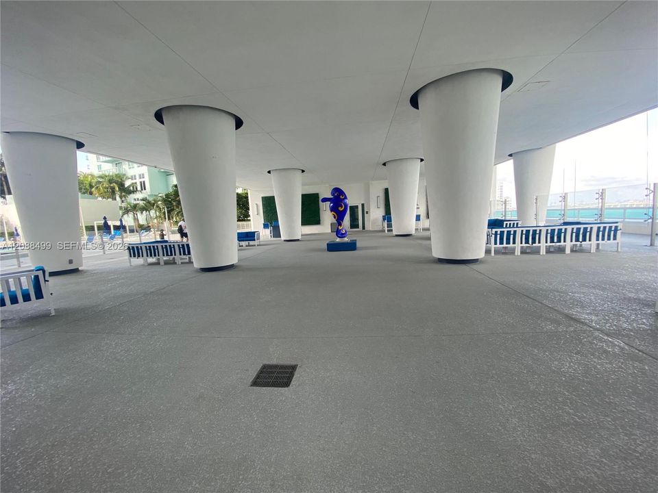 Lounge Area