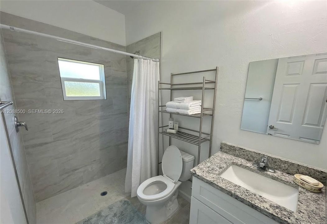 For Rent: $1,650 (2 beds, 2 baths, 1297 Square Feet)