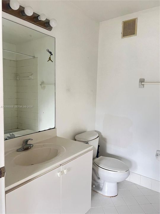 For Sale: $225,000 (3 beds, 2 baths, 1176 Square Feet)