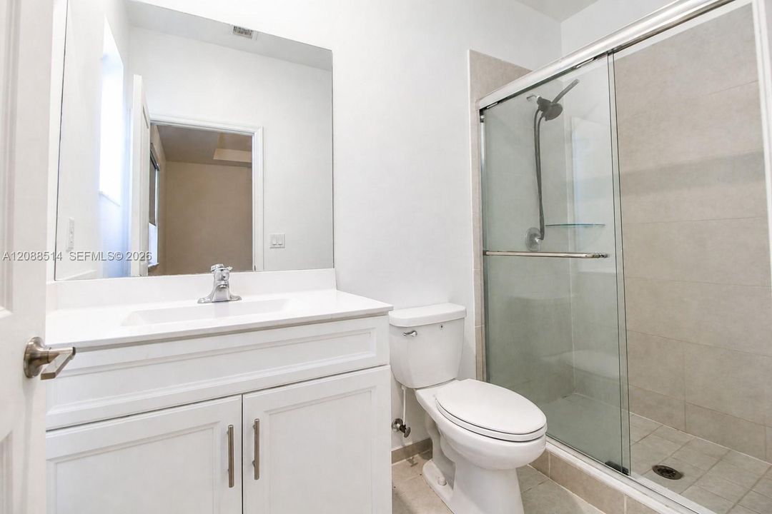 En Venta: $360,000 (3 camas, 2 baños, 1483 Pies cuadrados)