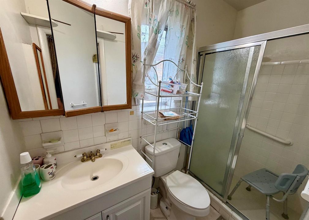 Bath Room #2