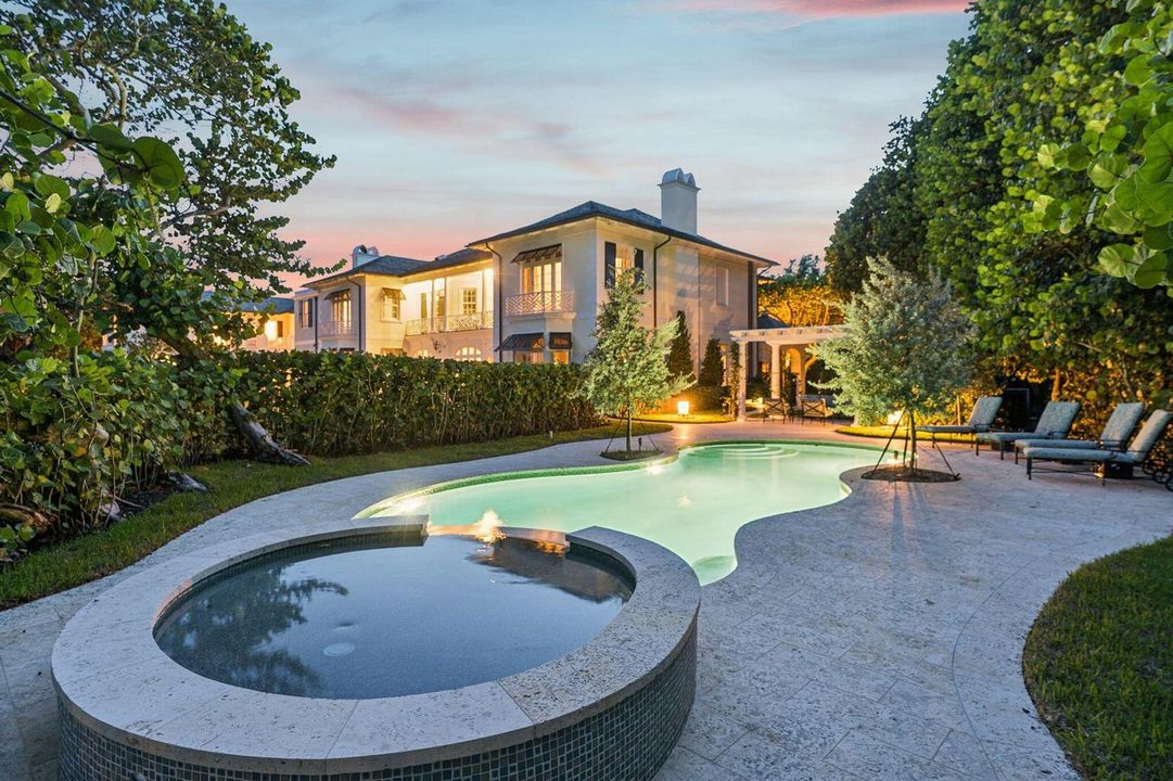 1919 N Ocean Blvd-147