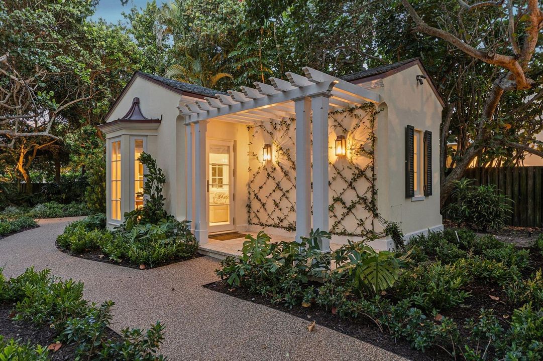 1919 N Ocean Blvd-157