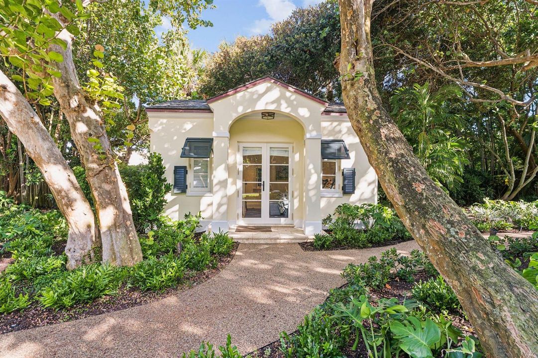 1919 N Ocean Blvd-153