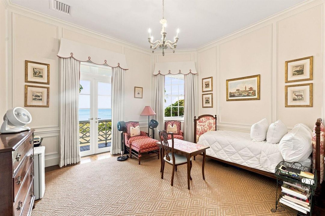 1919 N Ocean Blvd-84