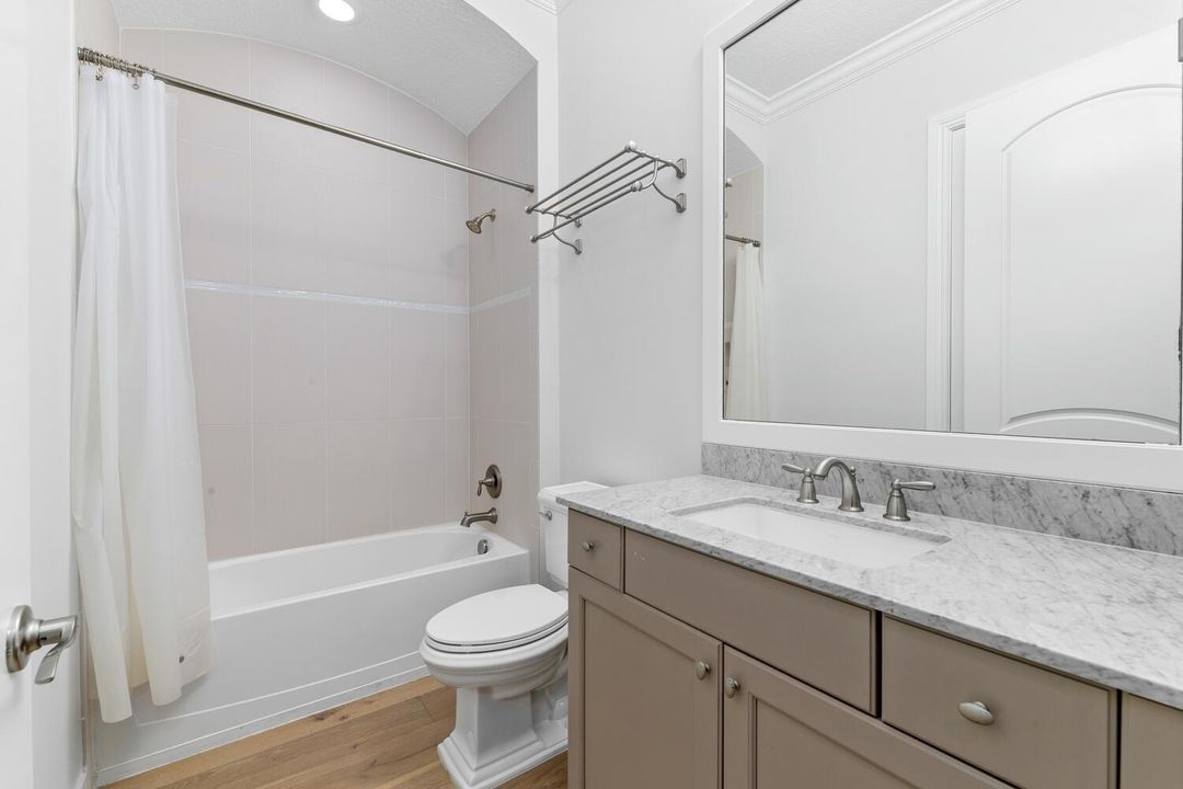 12211 Sunnydale Dr Wellington-large-066-