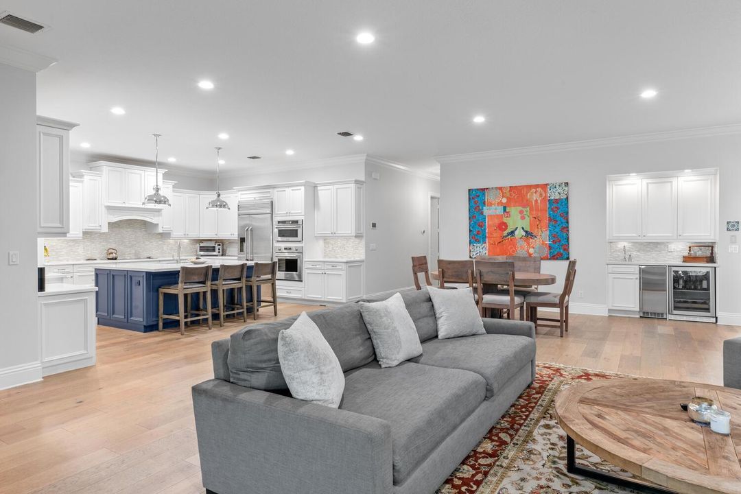 12211 Sunnydale Dr Wellington-large-034-