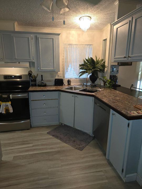 kitchen billie